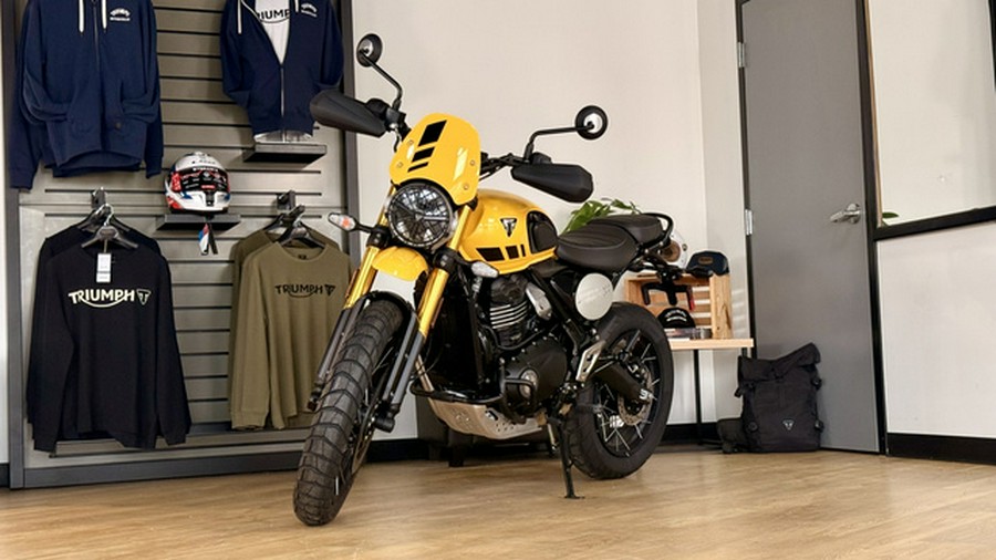 2026 Triumph Scrambler 400 XC