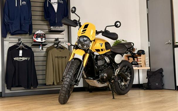 2026 Triumph Scrambler 400 XC
