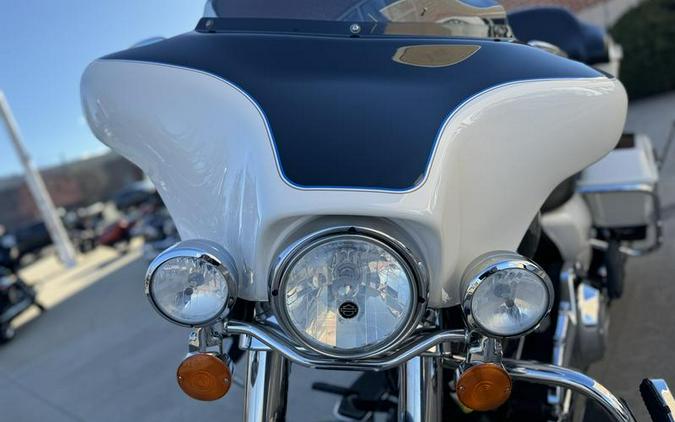 2012 Harley-Davidson® FLHTC - Electra Glide® Classic