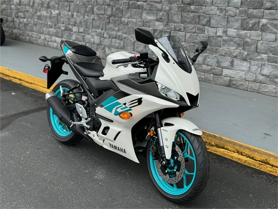 2024 Yamaha YZF-R3