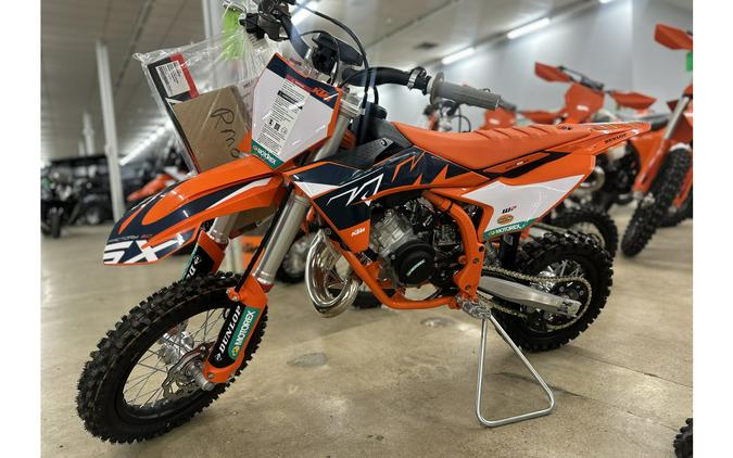 2023 KTM 50 SX Factory Edition First Look [7 Fast Facts, Specs, Photos]