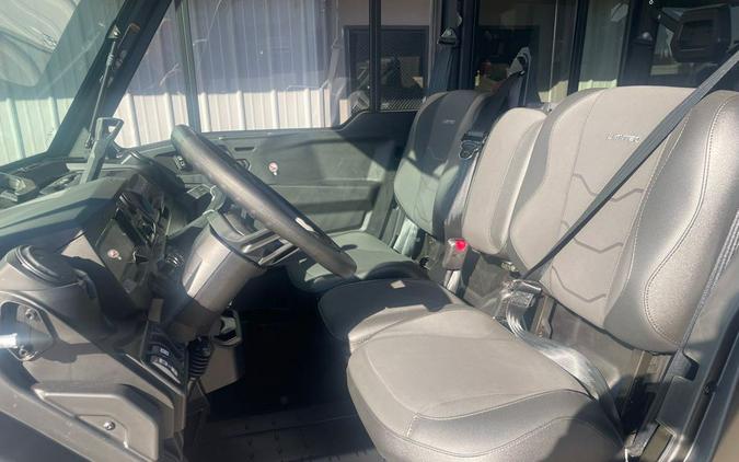 2025 Can-Am Defender MAX Limited HD10