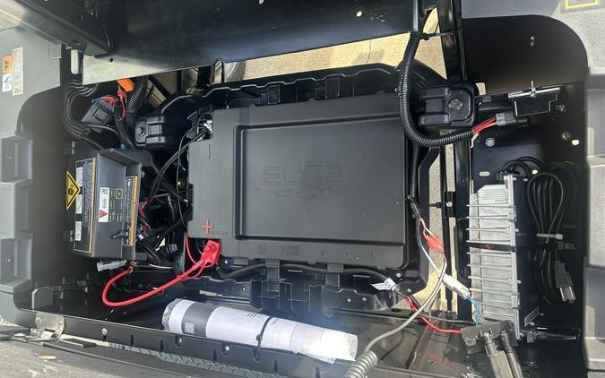 2026 Cushman Hauler® 800X ELiTE Lithium Electric