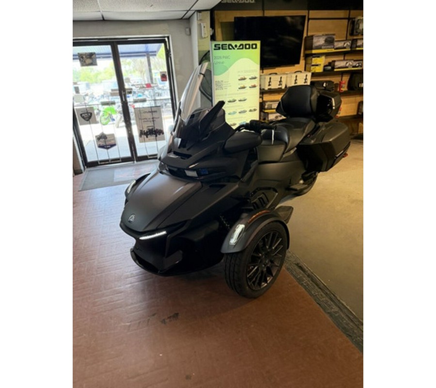 2026 Can-Am Spyder RT Limited Dark