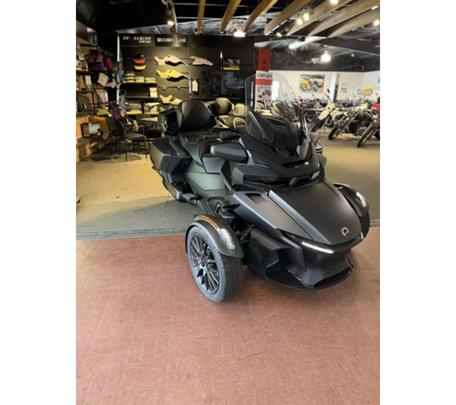 2026 Can-Am Spyder RT Limited Dark