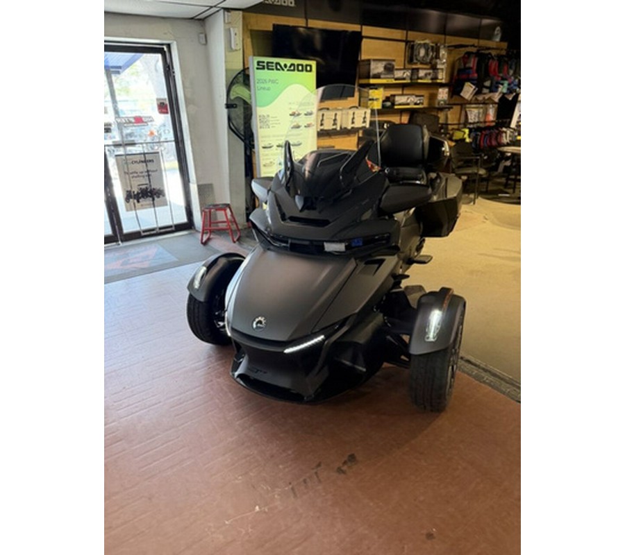 2026 Can-Am Spyder RT Limited Dark
