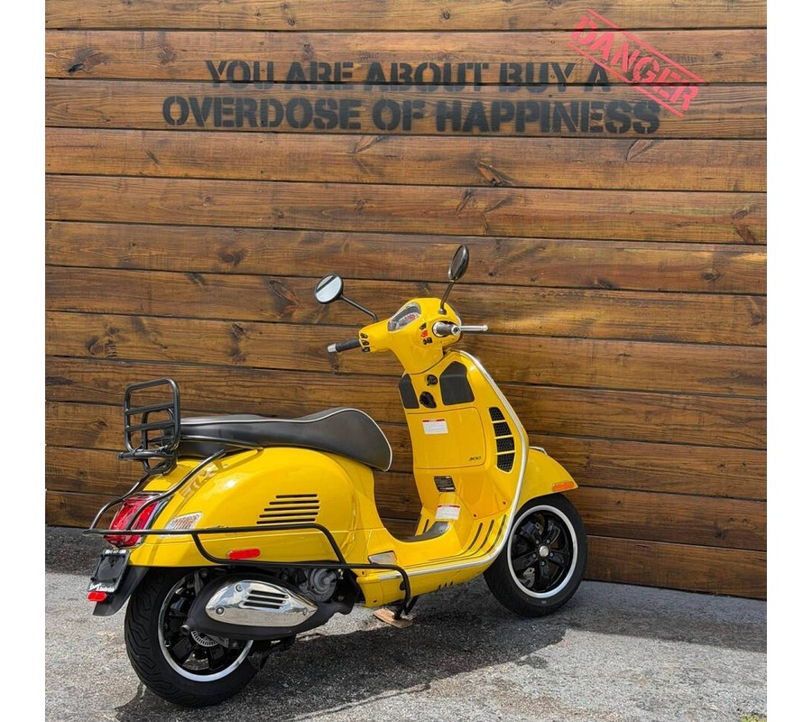 2022 Vespa GTS SUPER 300 HPE