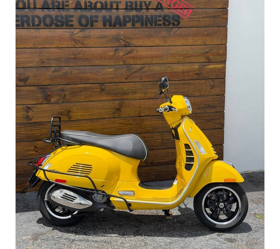 2022 Vespa GTS SUPER 300 HPE