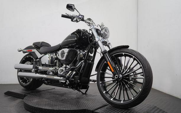 2026 Harley-Davidson® FXBR - Breakout®