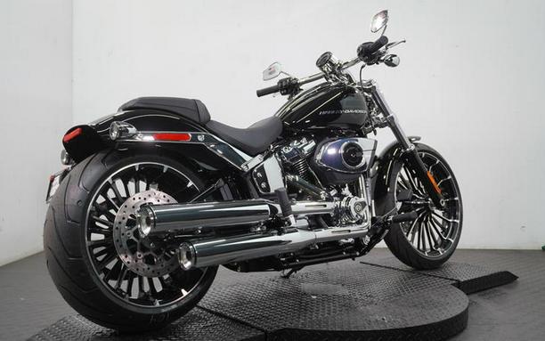 2026 Harley-Davidson® FXBR - Breakout®