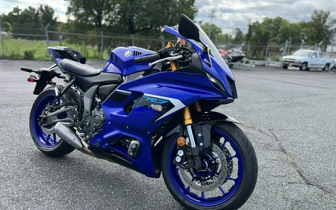 2025 Yamaha YZF R7