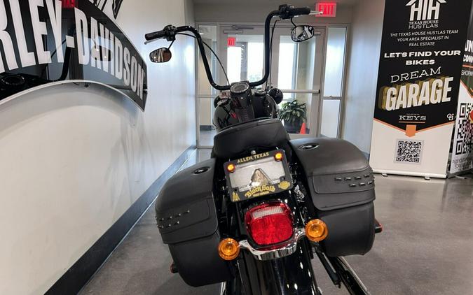 2018 Harley-Davidson Heritage Classic 114