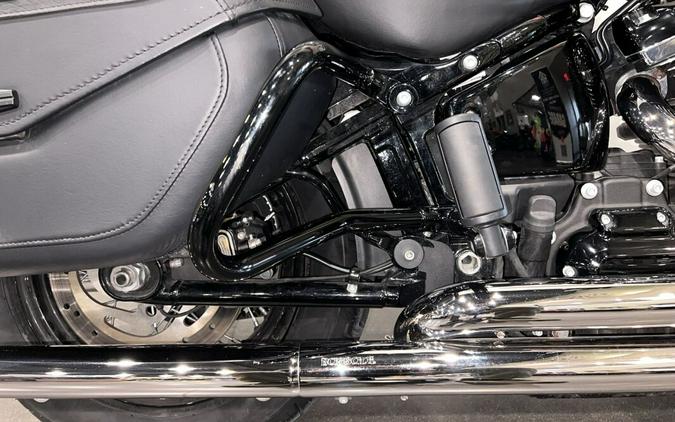 2018 Harley-Davidson Heritage Classic 114