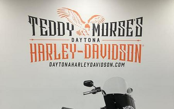 2024 Harley-Davidson® FLHCS - Heritage Classic