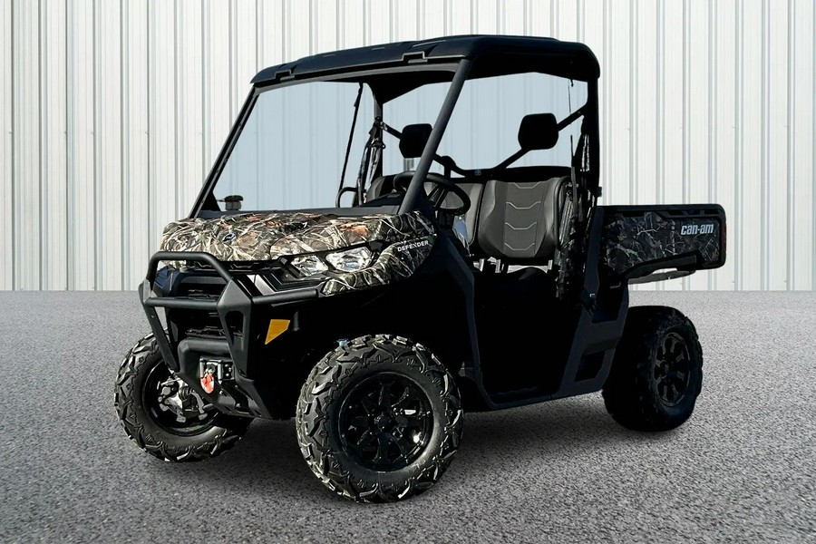 2025 Can-Am Defender XT HD7