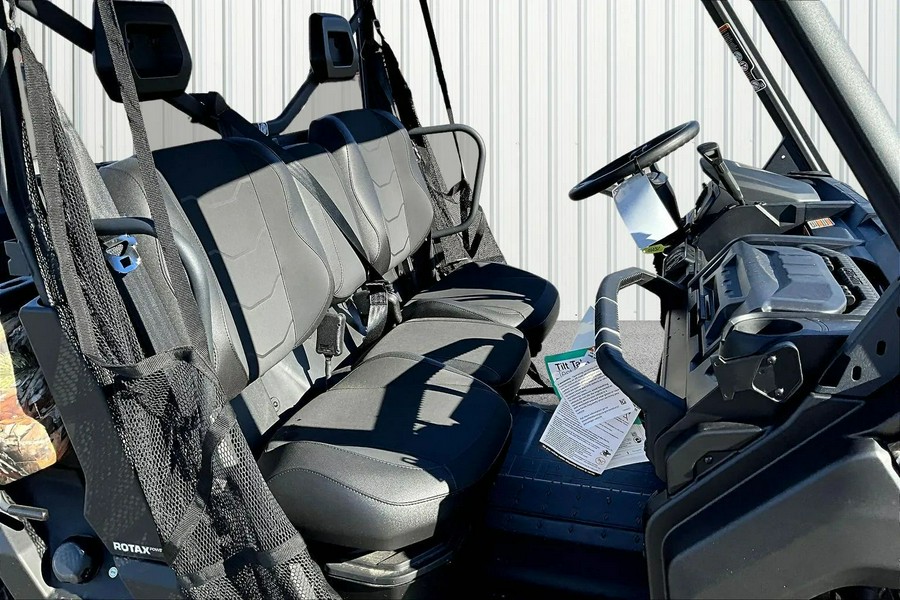 2025 Can-Am Defender XT HD7