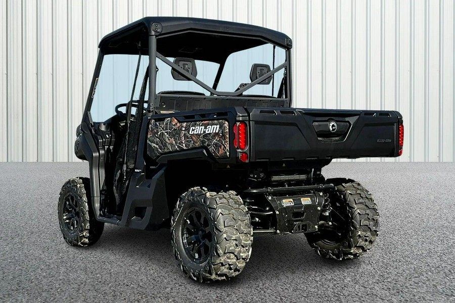 2025 Can-Am Defender XT HD7