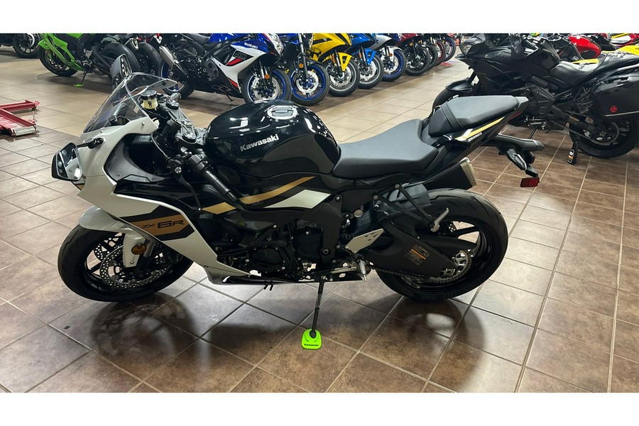 2026 Ninja® ZX™-6R ABS - Kawasaki