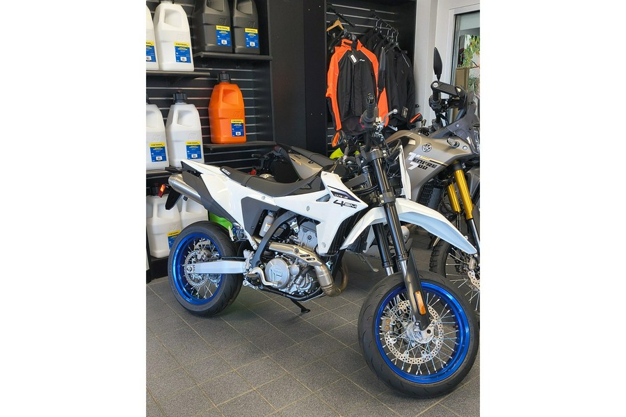 2025 Suzuki DR-Z4SM - CASH or NON special financing pricing