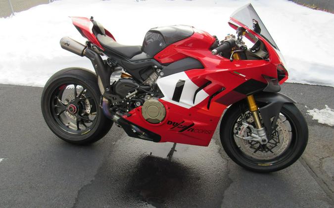 2024 Ducati Panigale V4 R