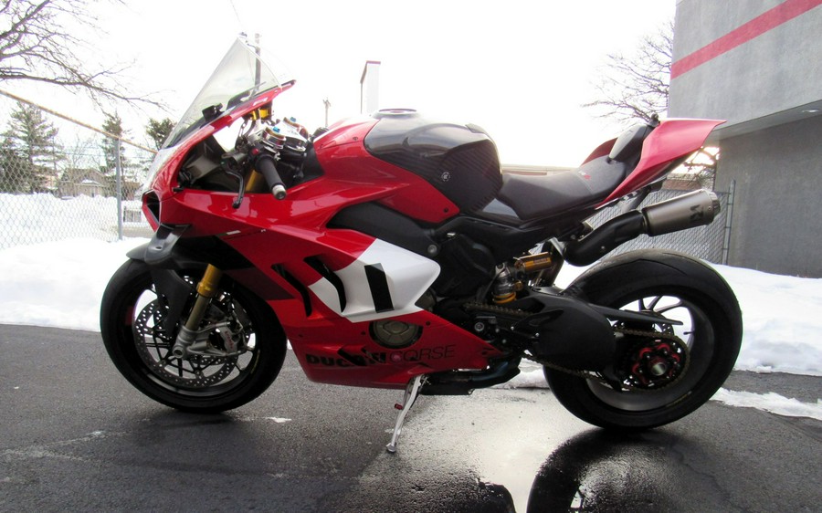 2024 Ducati Panigale V4 R