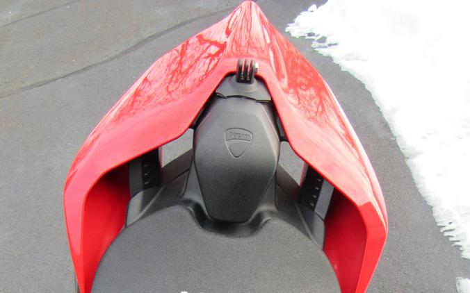 2024 Ducati Panigale V4 R