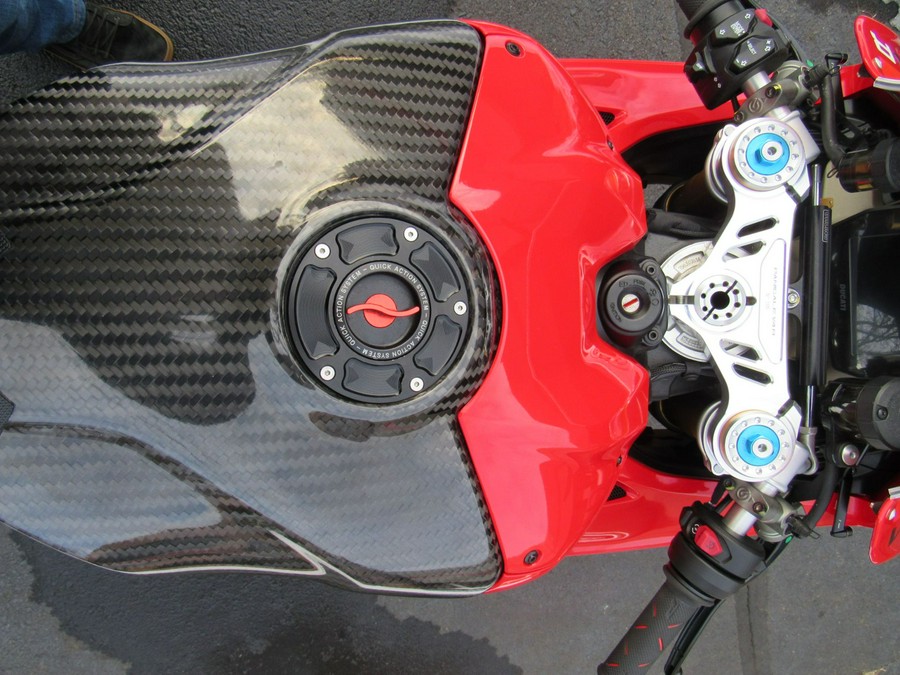 2024 Ducati Panigale V4 R