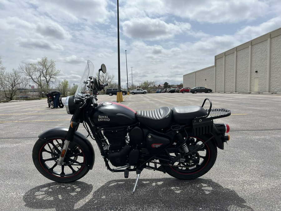 2022 Royal Enfield Classic 350