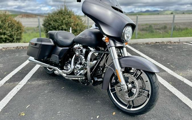 2016 Harley-Davidson® FLHXS - Street Glide® Special