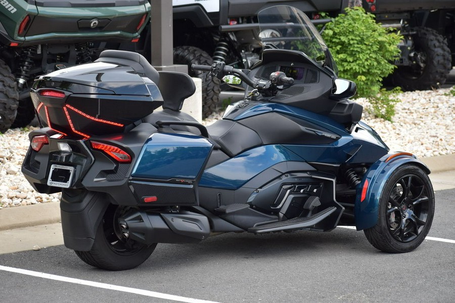 2020 Can-Am® Spyder® RT Limited Dark