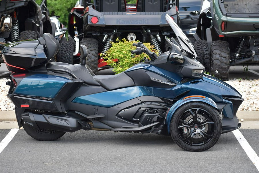 2020 Can-Am® Spyder® RT Limited Dark