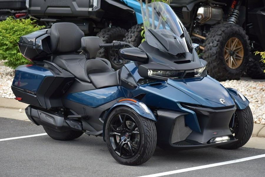 2020 Can-Am® Spyder® RT Limited Dark