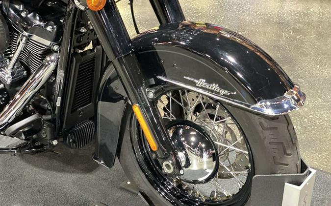 2020 Harley-Davidson FLHCS - Heritage Classic 114