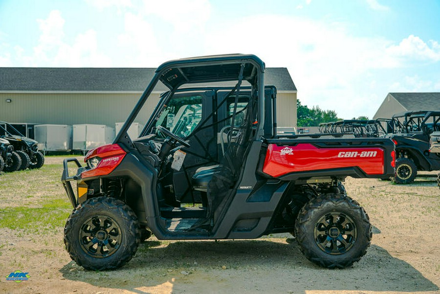 2024 Can-Am® Defender DPS HD9 Fiery Red