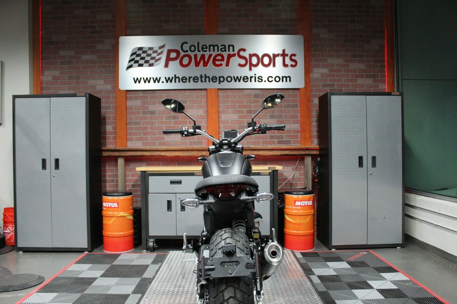 2025 Ducati Scrambler Icon Dark - Demo