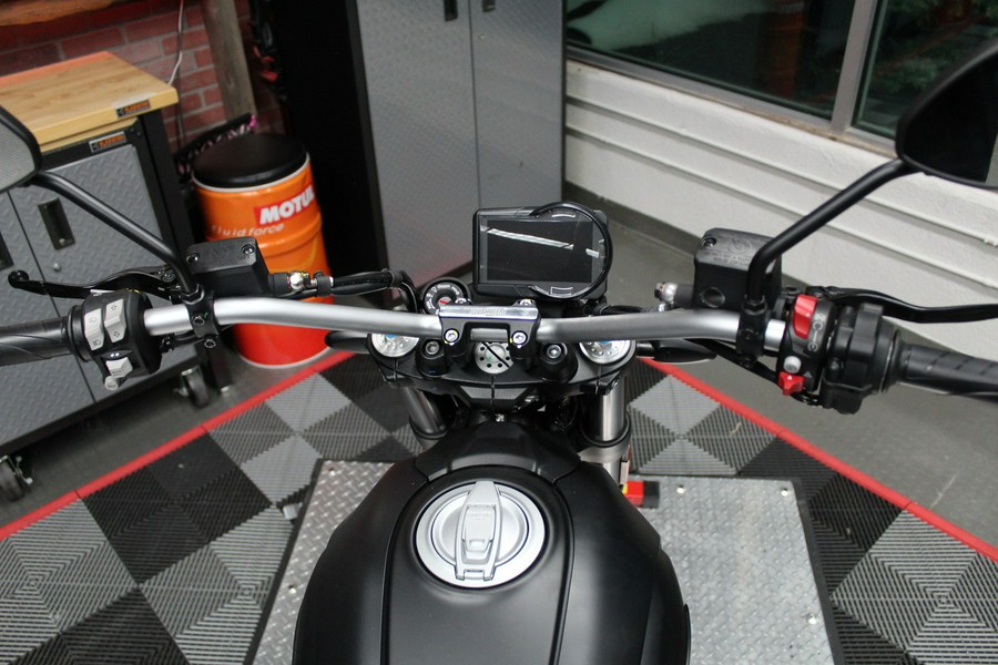 2025 Ducati Scrambler Icon Dark - Demo