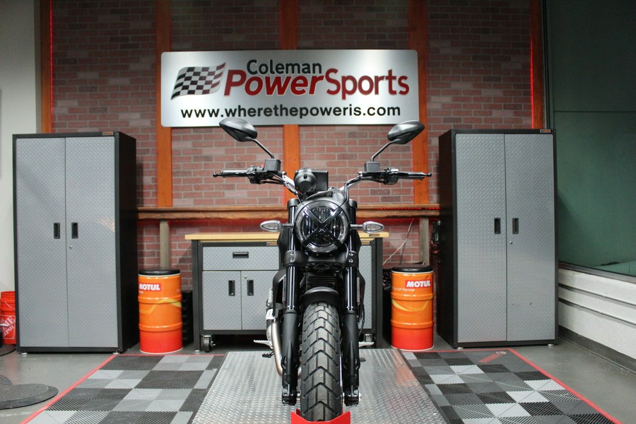 2025 Ducati Scrambler Icon Dark - Demo