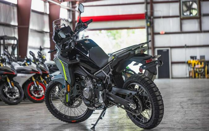 2025 CFMOTO Ibex 450