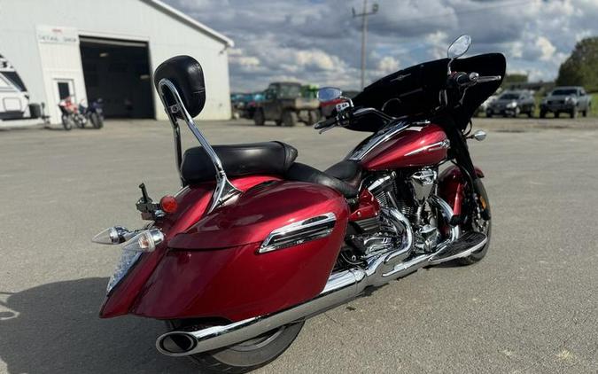 2014 Yamaha Stratoliner® Deluxe