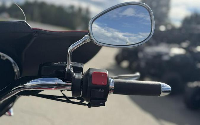 2014 Yamaha Stratoliner® Deluxe