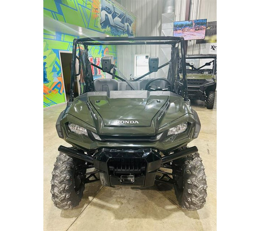 2024 Honda Pioneer 1000 Deluxe