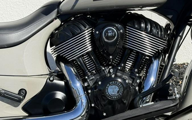 2022 Indian Chieftain Dark Horse Quartz Gray