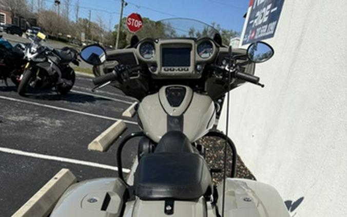 2022 Indian Chieftain Dark Horse Quartz Gray