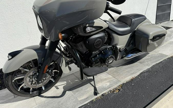 2022 Indian Chieftain Dark Horse Quartz Gray