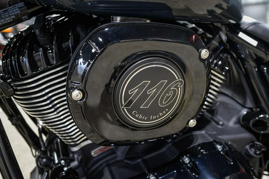 2025 Indian Motorcycle Chief Dark Horse®