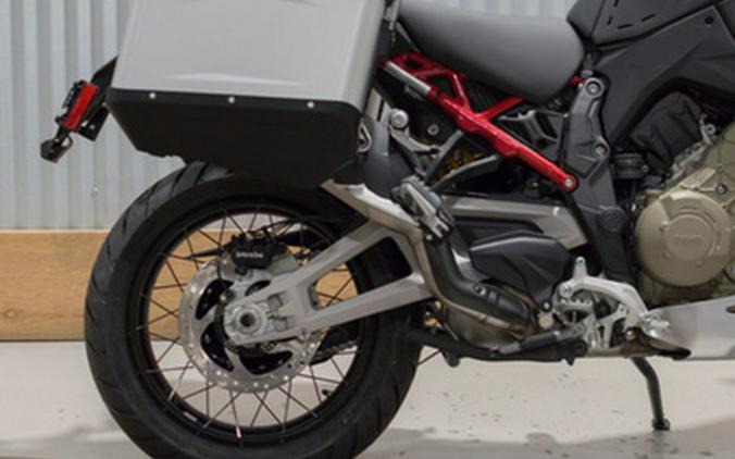 2024 Ducati Multistrada V4 Rally Travel Adventure Black