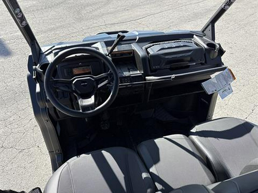 2025 Can-Am Defender MAX XT HD9