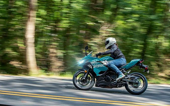 2021 Kawasaki Ninja® 400 ABS