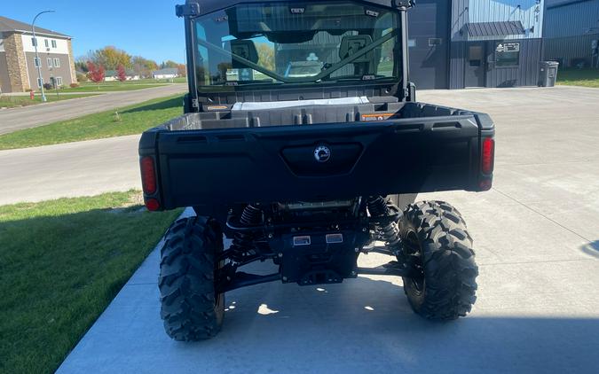 2026 Can-Am Defender DPS CAB HD10