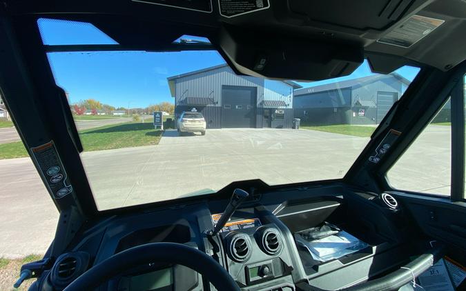 2026 Can-Am Defender DPS CAB HD10